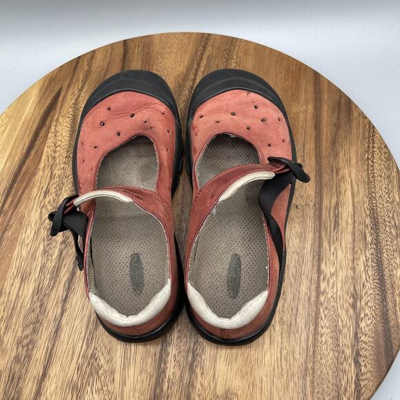 Keen Mary Jane Shoes Womens 6 Red Nubuck Leather Rubber Toe Cap Strap Comfort - Picture 5 of 8